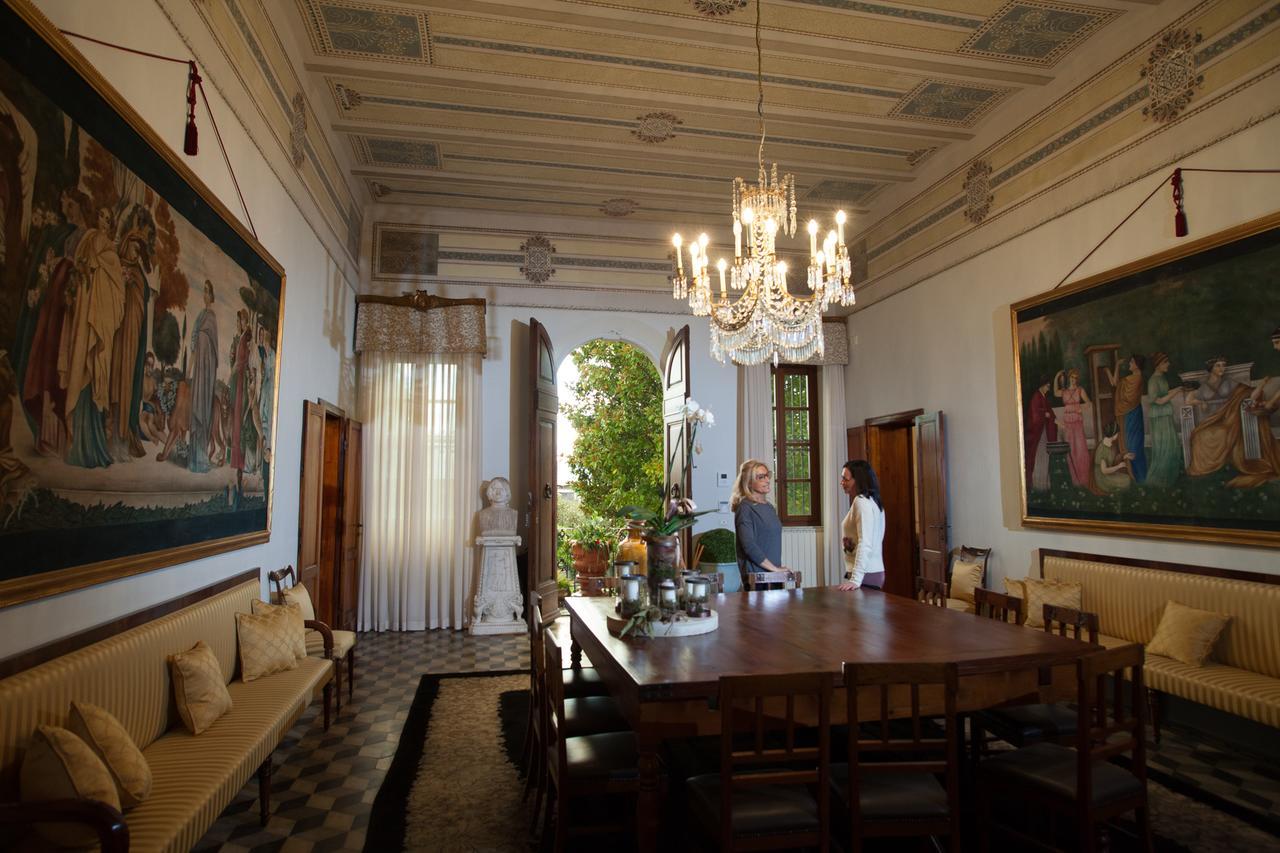 Relais Villa Scarfantoni B&B Montemurlo Eksteriør billede